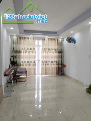 Bán nhà Mặt tiền đường số 2, BHH, Bình Tân, 4 tầng , 4x18M, 6,9 tỷ ( TL ) - 2