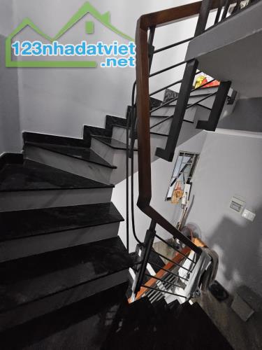 Bán nhà HXH Hoà Hảo,P.5,Q.10,dt: 3,2 x 11 nhà xây 2 lầu 5 Tỷ 5. - 4