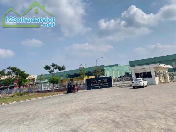CẦN TIỀN SANG 15X45=680M2 ĐẤT ĐÔ THỊ, SHR NGAY KCN MUA XÂY TRỌ CHO THUÊ. GIÁ  490TR - 4