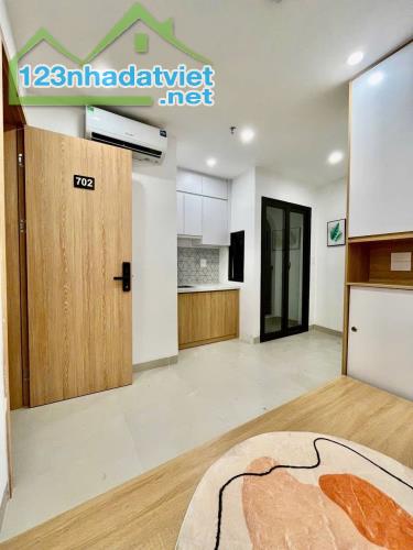 BÁN CHDV 5* PHỐ ĐÊ LA THÀNH, 50M, 7T, MT 6.5M, 11PKK, 10M RA PHỐ, FULL ĐỒ, DT 800T, 12.6T - 2