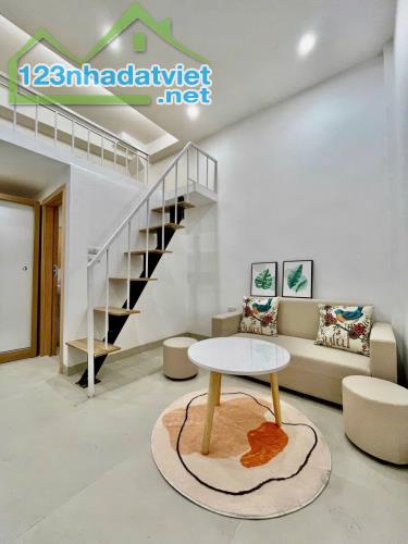 BÁN CHDV 5* PHỐ ĐÊ LA THÀNH, 50M, 7T, MT 6.5M, 11PKK, 10M RA PHỐ, FULL ĐỒ, DT 800T, 12.6T - 4