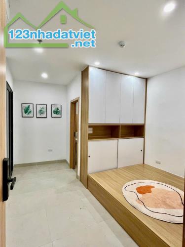 BÁN CHDV 5* PHỐ ĐÊ LA THÀNH, 50M, 7T, MT 6.5M, 11PKK, 10M RA PHỐ, FULL ĐỒ, DT 800T, 12.6T - 5