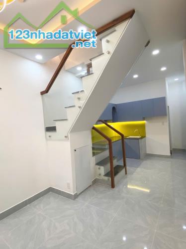 HẠ GIÁ HẺM ĐƯỜNG CHIẾN LƯỢC PHƯỜNG BÌNH TRỊ ĐÔNG A TP HCM