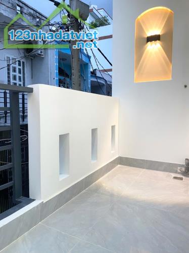 HẠ GIÁ HẺM ĐƯỜNG CHIẾN LƯỢC PHƯỜNG BÌNH TRỊ ĐÔNG A TP HCM - 1