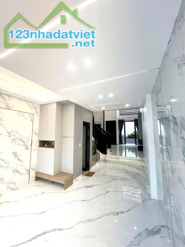 Bán nhà đẹp 5 tầng Hẻm xe hơi 8M gần Aeon Tân Phú 4x15,5m chỉ 6,4 tỷ TL - 4