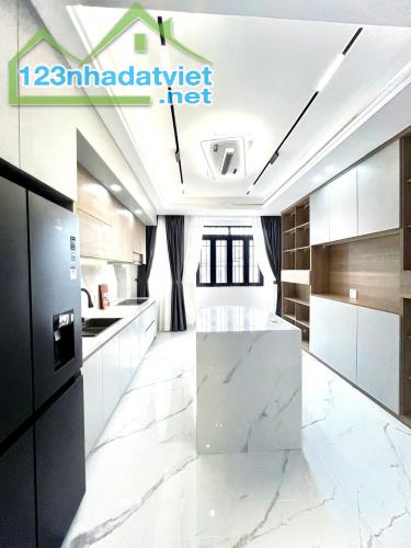 Bán nhà đẹp 5 tầng Hẻm xe hơi 8M gần Aeon Tân Phú 4x15,5m chỉ 6,4 tỷ TL - 3