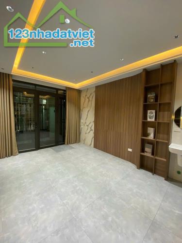 NHÀ ĐẸP LÊ HỒNG PHONG, HÀ ĐÔNG 33m2, 5 tầng. NGÕ RỘNG, Ô TÔ, THÔNG CÁC NGẢ - 1