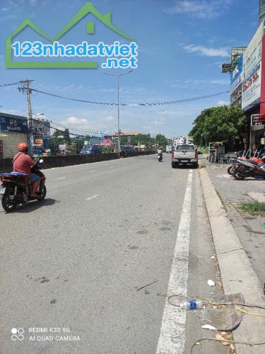 Bán đất siêu hiếm mặt tiền liên phường quận 9- diện tích 143m2 ngang 6m- giá 28 tỷ