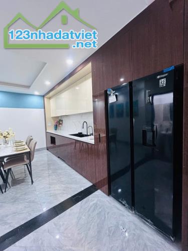 Bán nhà ngõ 34 Nguyễn Thị Định, Cầu Giấy, 82m2, 7 tầng, thang máy, ôtô, vỉa hè, kinh doanh - 5