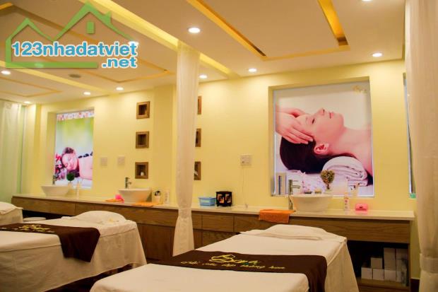 Lô Góc Hẻm VIP 666 Đường 3/2, Quận 10, 7x18m, 6 Tầng, Thu Nhập 100 Triệu/Th - Giá Tốt