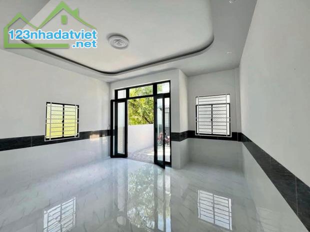 Bán Gấp Căn Nhà ở Củ Chi, DT 151m2, Giá 1tỷ2, SHR - 3