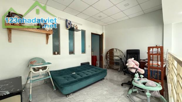 BÁN NHÀ GÒ VẤP, MẶT TIỀN HẺM XE TẢI THÔNG, 76M2, GIÁ TỐT. - 2