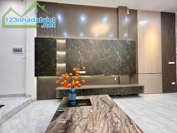 Vạn Phúc - Hà Đông - Nhà 5 tầng thang máy, phân lô cán bộ dt 45m2 giá 10.x Tỷ - 2