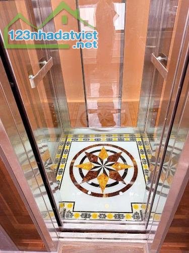 Vạn Phúc - Hà Đông - Nhà 5 tầng thang máy, phân lô cán bộ dt 45m2 giá 10.x Tỷ