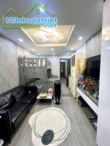 Chung cư mini vị trí đẹp Ba Đình 45m2 x 5 tầng - Ngõ thông thoáng - Cách ô tô 50M. - 2
