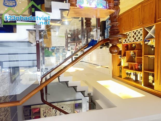 NHÀ CỰC ĐẸP THỐNG NHẤT GV - GẦN ST LOTTE MART & KDC CITYLAND - HXH - DT 68M² - 5 TẦNG LẦU - 4