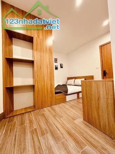 BÁN NHÀ ĐỐNG ĐA - 7 TẦNG THANG MÁY - LÔ GÓC 70m - 15,5 tỷ - 2
