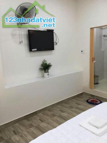 Bán KS 3 tầng 9 Phòng đường An Hải Đông 1 cách biển 200m đi bộ giá 10ty - 4