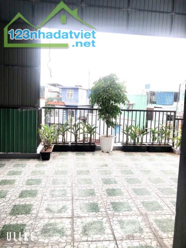 ♥ Nhà  Kiệt Nhựa Hùng Vương, 67.5m2, ngang 5.6m, 3 tầng cứng đẹp, 3PN, sân thượng chill, - 3