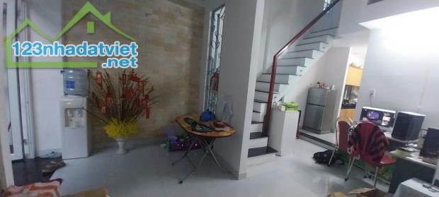 ♣ Nhà Kiệt Hà Huy Tập gần Thái Thị Bôi, 67m2 + 15m2 sân rộng thoáng, lửng đúc cứng, giá - 4