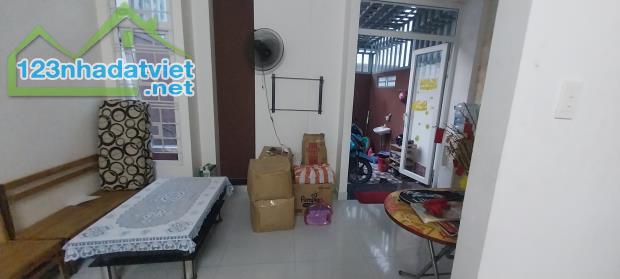 ♣ Nhà Kiệt Hà Huy Tập gần Thái Thị Bôi, 67m2 + 15m2 sân rộng thoáng, lửng đúc cứng, giá - 3