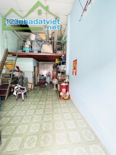 BÁN NHÀ NGUYỄN VĂN QUỲ QUẬN 7, CÁCH MT 5M, TẶNG 4 CĂN NHÀ TRỌ CHO THUÊ, 108M2 CHỈ 5.5 TỶ - 2