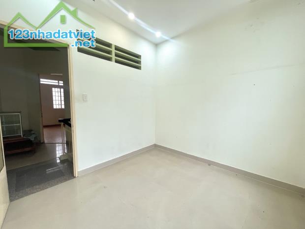 HXH GIÁ TÓT TT QUẬN 3, SỔ ĐẸP NỞ HẬU - NHÀ ĐÚC BTCT VỮNG CHẮC 42M² (4x10) - 2