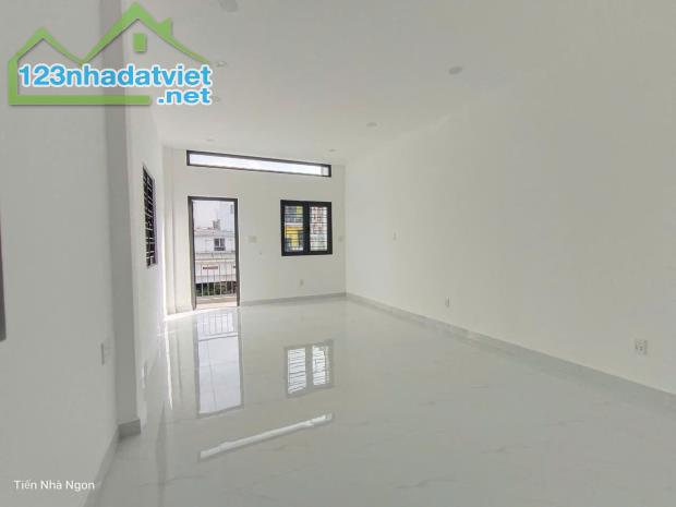 Bán Nhà Mặt Tiền Số: 193 Lê Văn Sỹ, Phường 14, Quận Phú Nhuận. DT: 94,8m2 - 4 Tầng. - 3