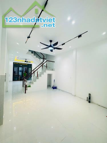 🔥🔥HẺM XE HƠI ĐỖ CỬA - NGAY GẦN AEON - NỞ HẬU - 64M2 - 3PN - 4.16 X 14.4 - 5.6TỶ TL - 3