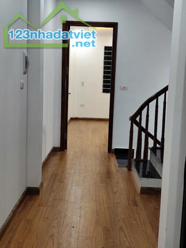Bán nhà: Ngọc hồi, cách BX Nước Ngầm 1km, 65m2, 6 tầng, thang máy. hơn 7 tỷ - 3