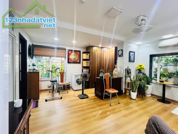 Bán mặt phố Kim Mã kinh doanh đa dạng 50m, 6 tầng, mặt tiền 4.6m 23 tỷ - 2
