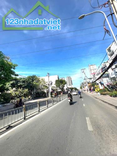 Bán Nhà 5m x11m x4 Tầng ,Nguyễn Thị Thập ,Quận 7,HXH Thông,Giá 8.3 Tỷ.