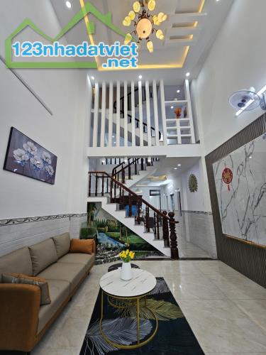 Bán nhà HXH, 60m2, Nguyễn Ảnh Thủ, Quận 12, 4 tầng, 5PN, giá 4.9 tỷ còn TL. - 5