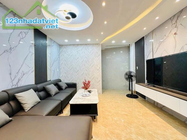 Bán nhà Bình Thạnh ! HXH sát mặt tiền Nguyễn Xí, 5 tầng 6PN Master, giá chỉ 8.1 tỷ TL - 4