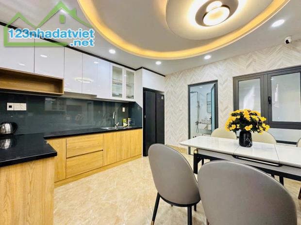 Bán nhà Bình Thạnh ! HXH sát mặt tiền Nguyễn Xí, 5 tầng 6PN Master, giá chỉ 8.1 tỷ TL - 3