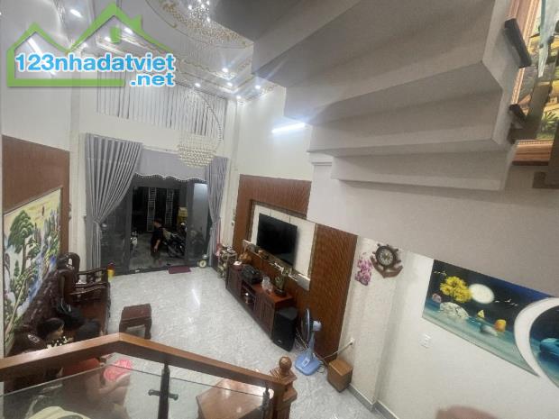 🔥 Nhà 4 Tầng 1/ đường Thạnh xuân 24 phường Thạnh xuân Q12 DT 80m2(4mx20m)💵6.xtỷ ✅ 1trệt, - 4
