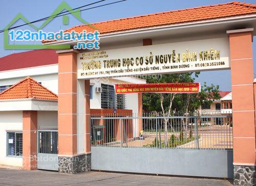 BÁN GẤP LÔ ĐẤT,THỊ TRẤN DẦU TIẾNG,NGHỈ DƯỠNG VIEW SÔNG SG,ĐẸP NHƯ KHU ĐÔTHỊ VẠN PHÚC,550TR - 2