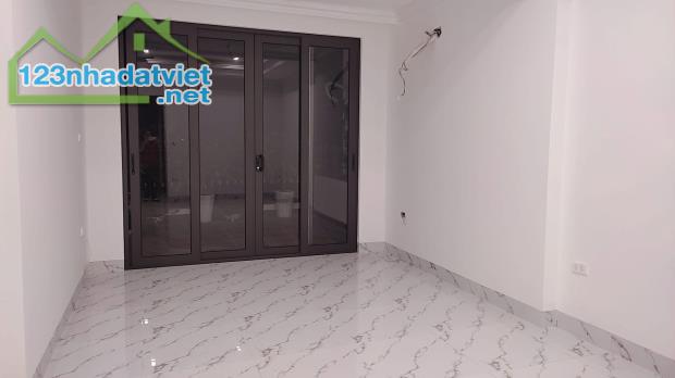 Mặt phố Tây Hồ - Lotte Mall - Đường sân bay.  -45m2 x 9 tầng - Thông sàn thang máy - 24 tỷ - 2