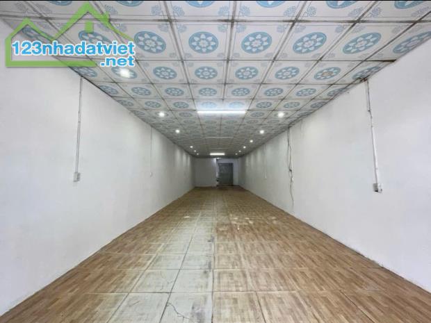 cần bán nhanh căn nhà mặt tiền đường nhựa 112m2 ở Củ Chi giá 710 triệu.SHR - 2