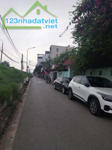 bán nhà mặt phố Bát Khối, 180m, mặt tiền 11.5m, full thổ cư, đón đầu cầu Trần Hưng Đạo - 2