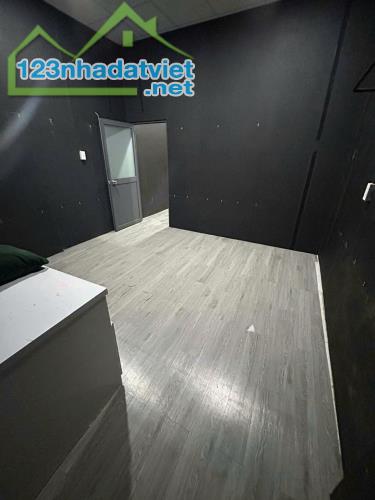 CHO THUÊ LẦU 1 HOẶC LẦU 2 KINH DOANH ĐƯỜNG TÔN THẤT TÙNG - QUẬN 1 - TP HỒ CHÍ MINH - 2
