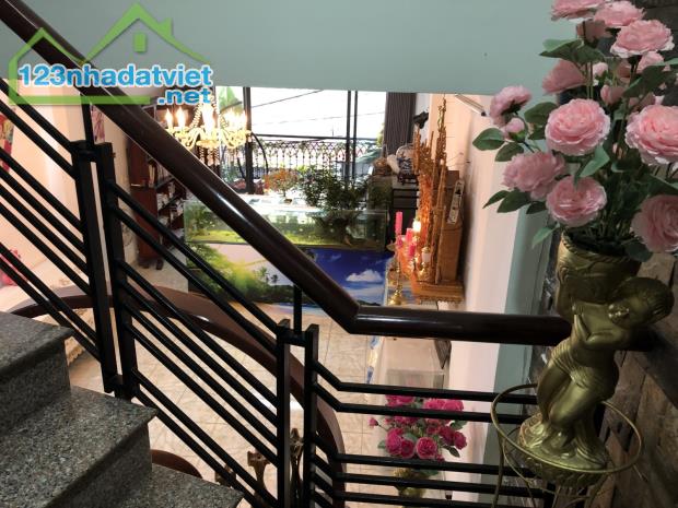 CẦN BÁN GẤP NHÀ ĐẸP HIỆN ĐẠI - 👉65M2👈 Thới An - Quận 12.  ❗4tầng, hẻm nhựa 8m❗ Khu phân - 2