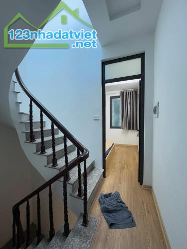 BÁN NHÀ MỸ ĐÌNH 34m2 – 5.8 TỶ – Ô TÔ CÁCH CỬA 10M - 4