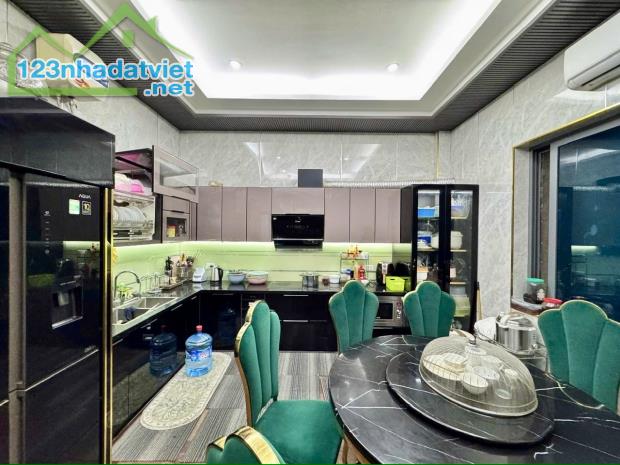 BÁN NHÀ PHỐ LẠC TRUNG - PHÂN LÔ - Ô TÔ - KINH DOANH - VĂN PHÒNG - 42M2x4T - 4PN - SĐCC - 1