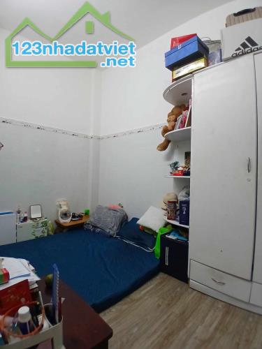 Nhà 2 tầng, HXH sát cửa, Tân Thới hiệp 1, quận 12 - 3