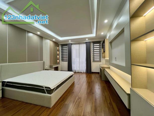 Bán Nhà Đường 800A Cầu Giấy Ô Tô Thang Máy Dt 48m2 8 tầng Giá 17,7Tỷ - 4
