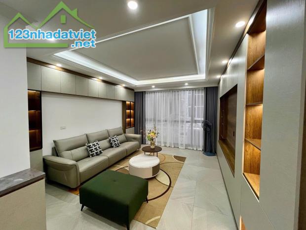 Bán Nhà Đường 800A Cầu Giấy Ô Tô Thang Máy Dt 48m2 8 tầng Giá 17,7Tỷ - 2