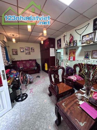 NHÀ 1/ HUỲNH TẤN PHÁT _QUẬN 7_DT 6.5x 8 _ĐÃ GIẢM CÒN HƠN 4 TỶ NHỎ - 1