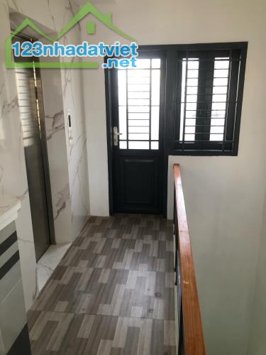 Bán nhà Mặt Tiền đường 21 Tên Lửa - 90m2 4 Tầng 4PN - Thang Máy - Nhà như Hình ở ngay - 4