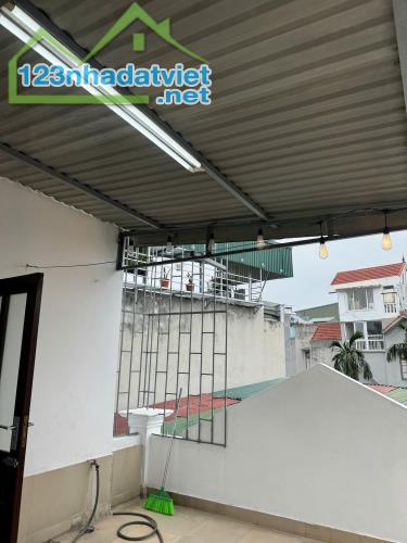 NHÀ CHÍNH CHỦ - GIÁ TỐT - Vị Trí Đẹp Tại Ngọc Hà, Đội Cấn, Ba Đình, TPHN